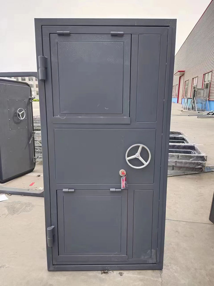 йTйT